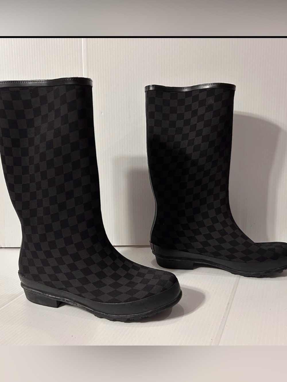L.L.Bean Women’s Size 8 Black Checkered Boots | Very Good Condition | Cozy & Sty